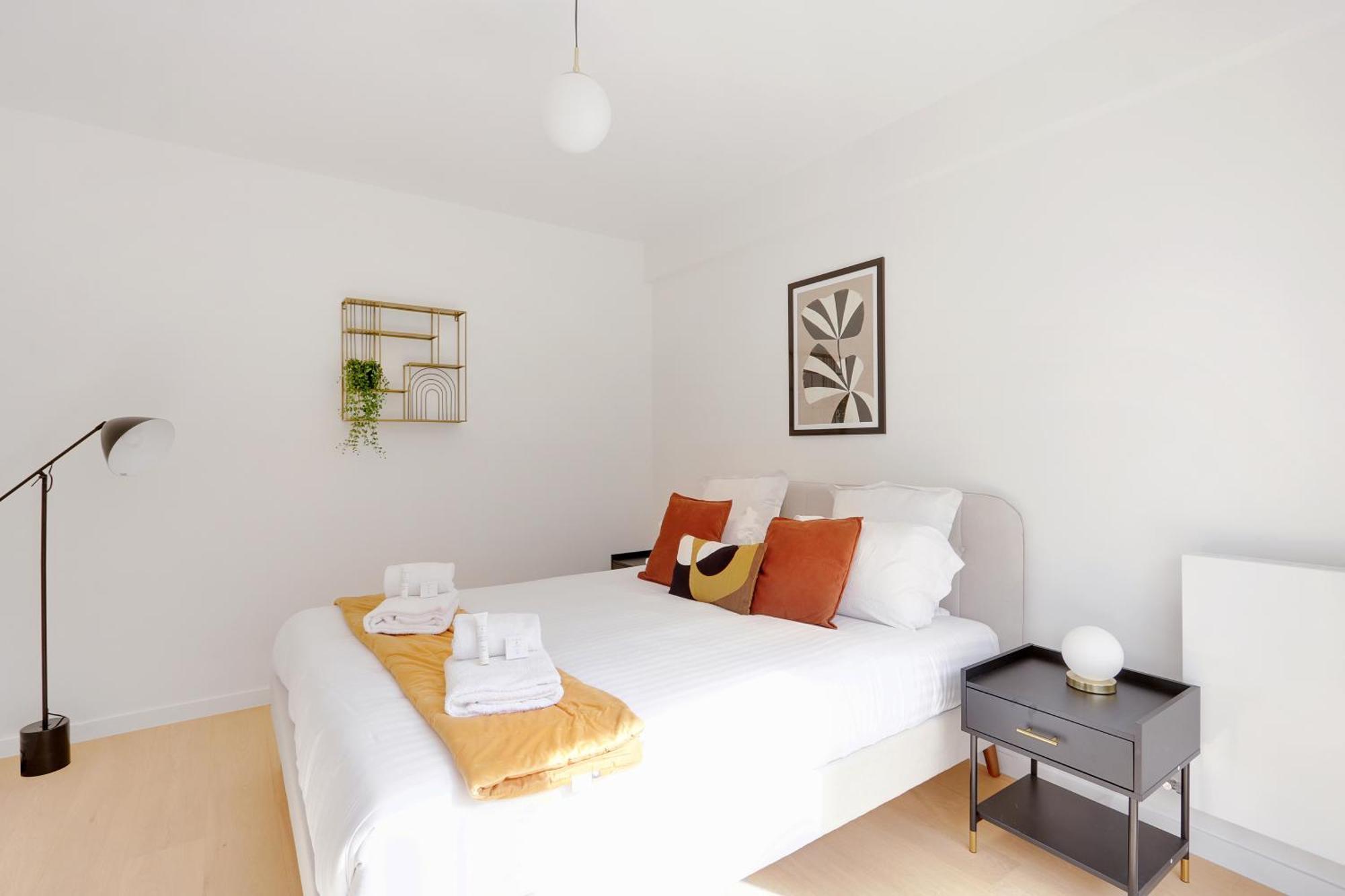 Pick A Flat's In Montmartre - Rue Ordener * Parijs