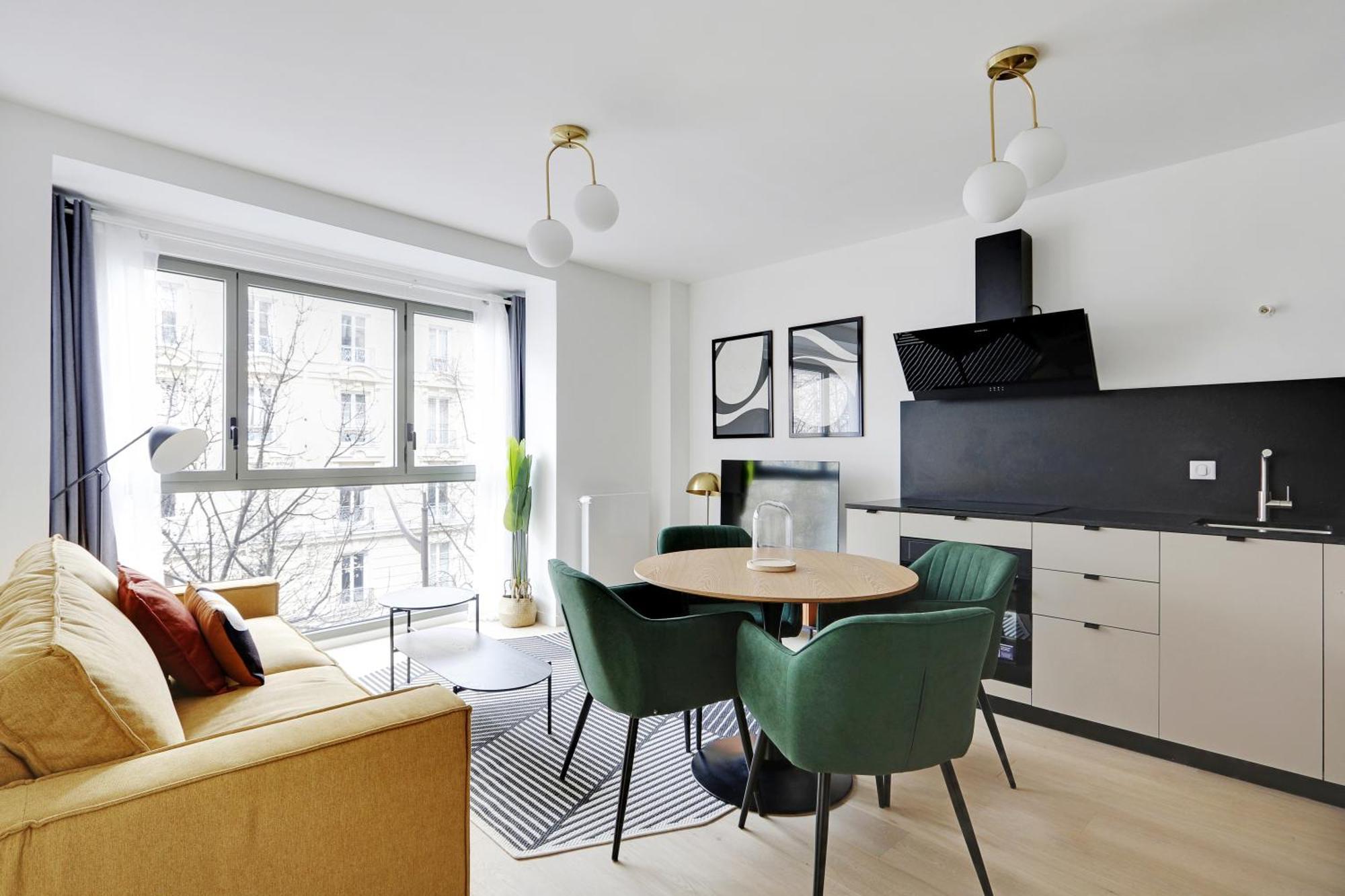 Appartement Pick A Flat's In Montmartre - Rue Ordener Parijs